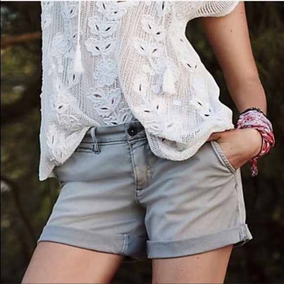 ANTHROPOLOGIE RELAXED JEAN SHORTS NWOT SIZE 28 - Picture 9 of 9